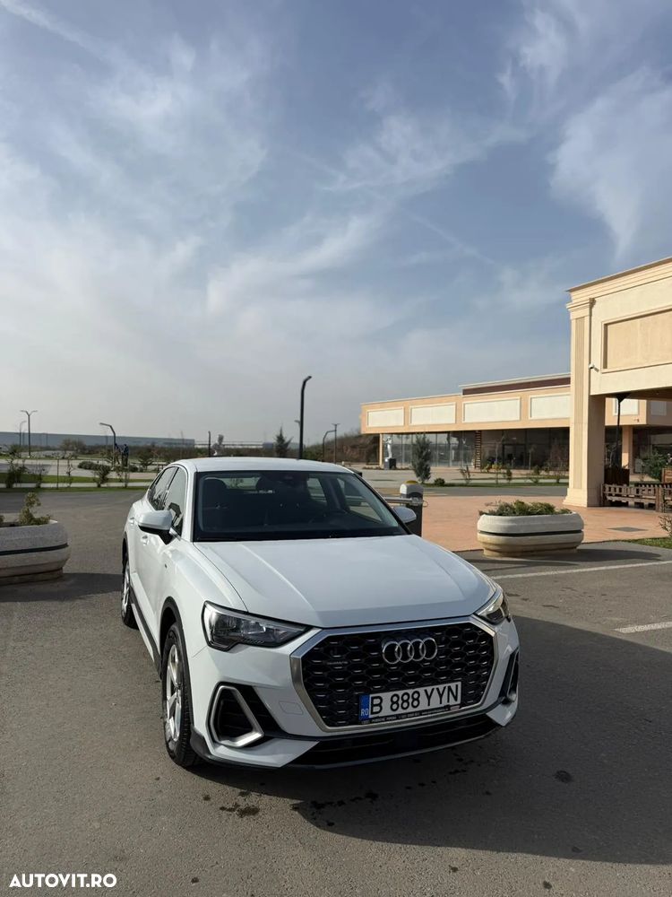 Audi Q3 2.0 35 TDI S tronic quattro Advanced - 1