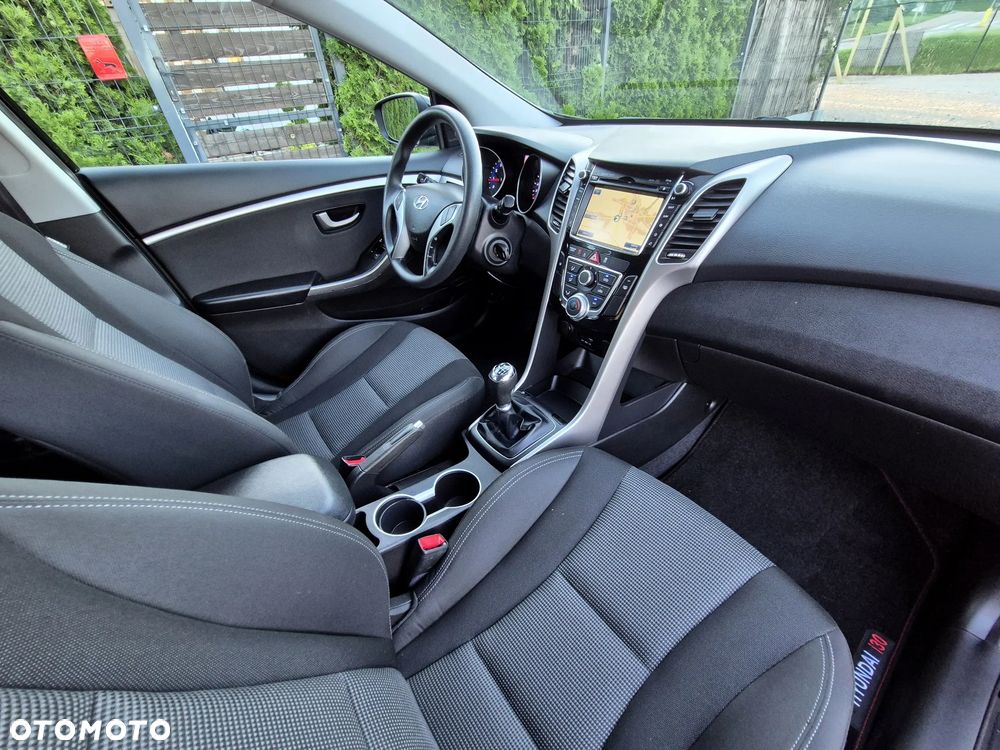 Hyundai i30 blue 1.4 Classic Navigation - 34