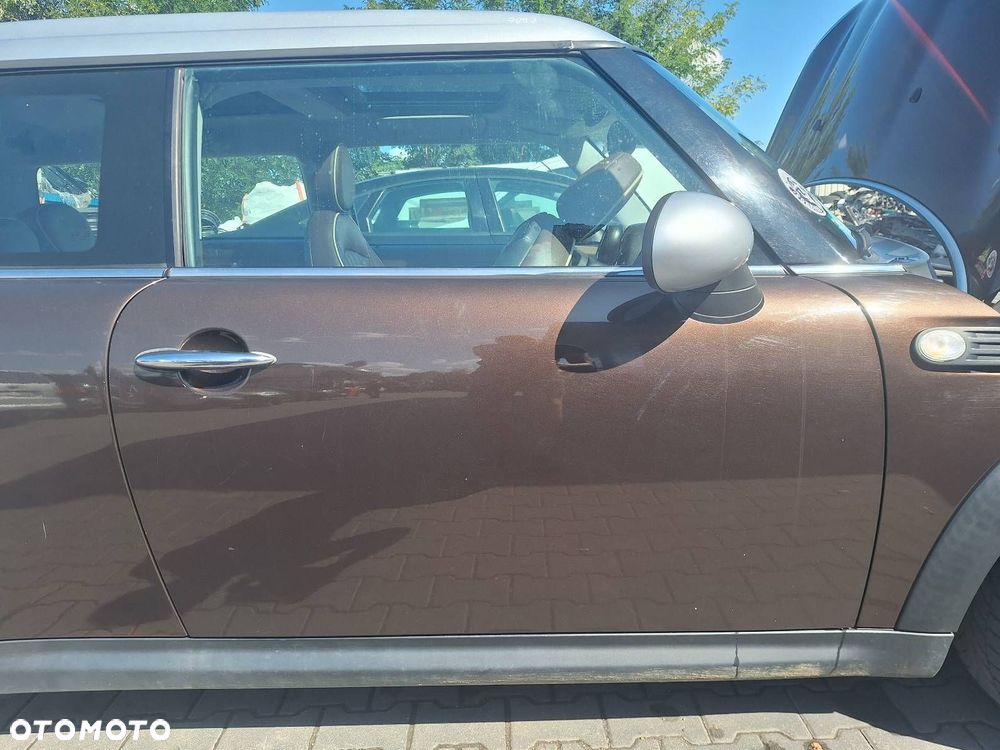 DRZWI KOMPLETNE PRAWY PRZÓD MINI CLUBMAN R55 A88/8 - 1