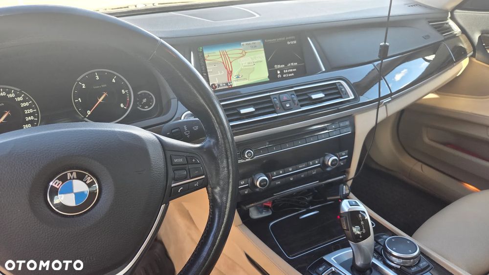 BMW Seria 7 - 25