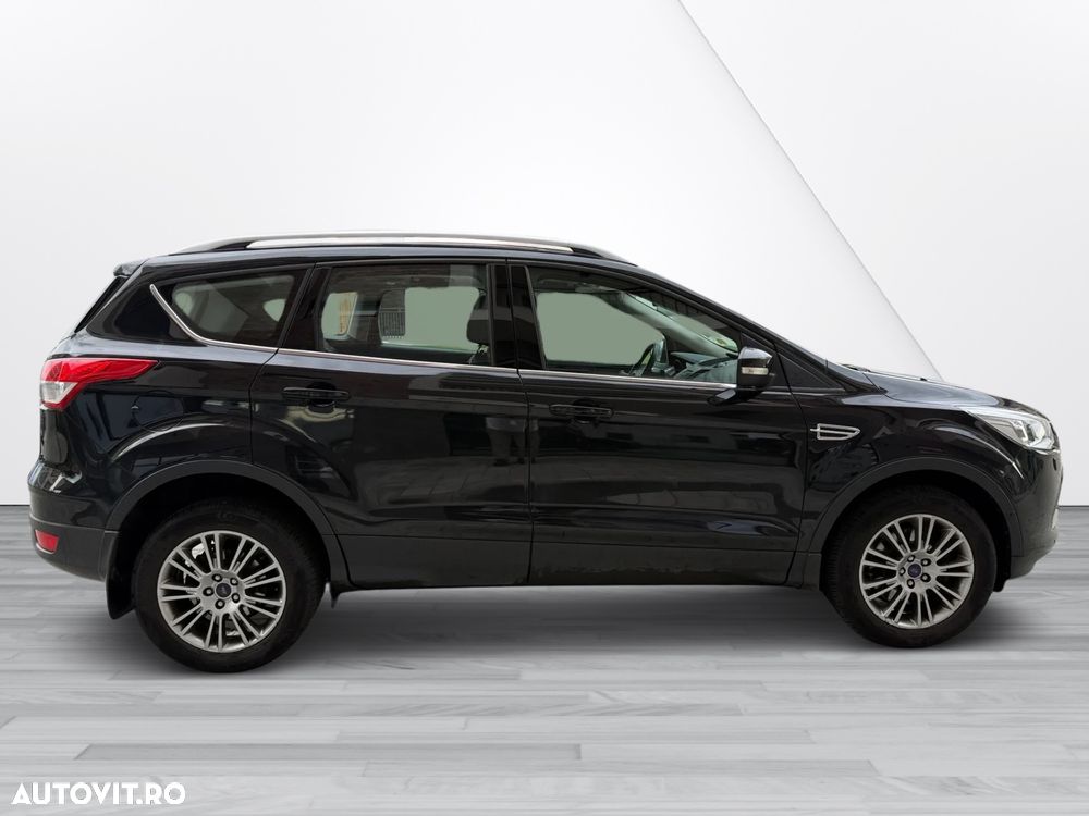 Ford Kuga 2.0 TDCi 4x4 Aut. Titanium - 6