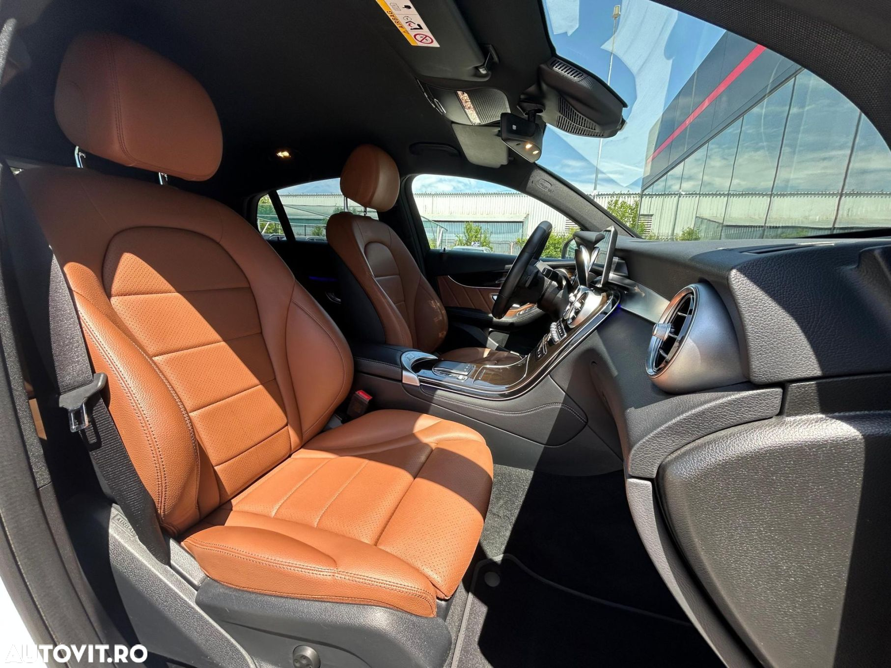 Mercedes-Benz GLC Coupe 300 e 4Matic 9G-TRONIC AMG Line - 14