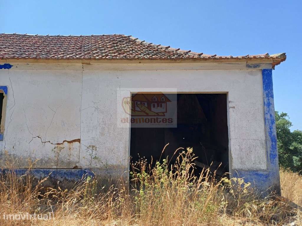 PROJECTO APROVADO para HOTEL RURAL - Terreno com 12 hectares e ruín... - Grande imagem: 2/18
