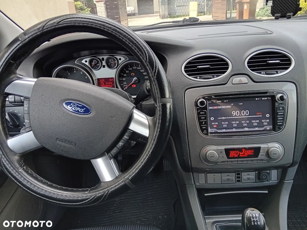 Ford Focus 2.0 Titanium - 5