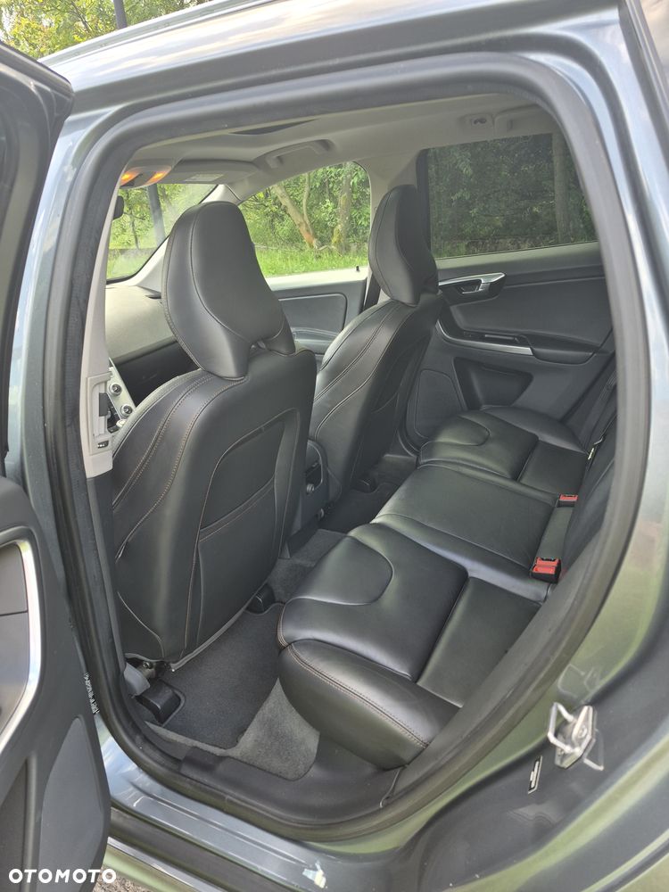 Volvo XC 60 T6 AWD Geartronic Linje Inscription - 8