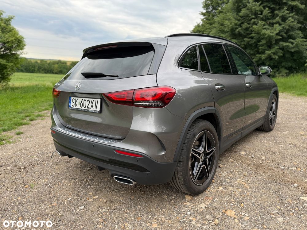 Mercedes-Benz GLA 200 AMG Line - 3