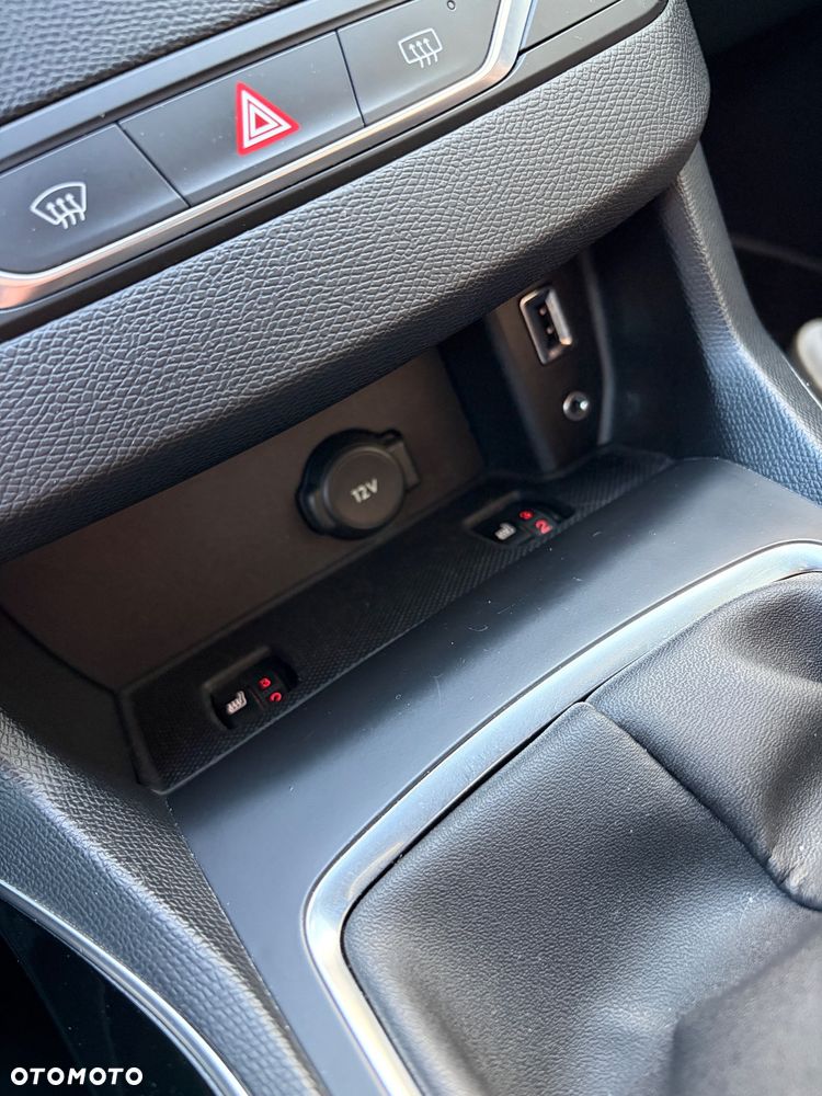 Peugeot 308 - 35