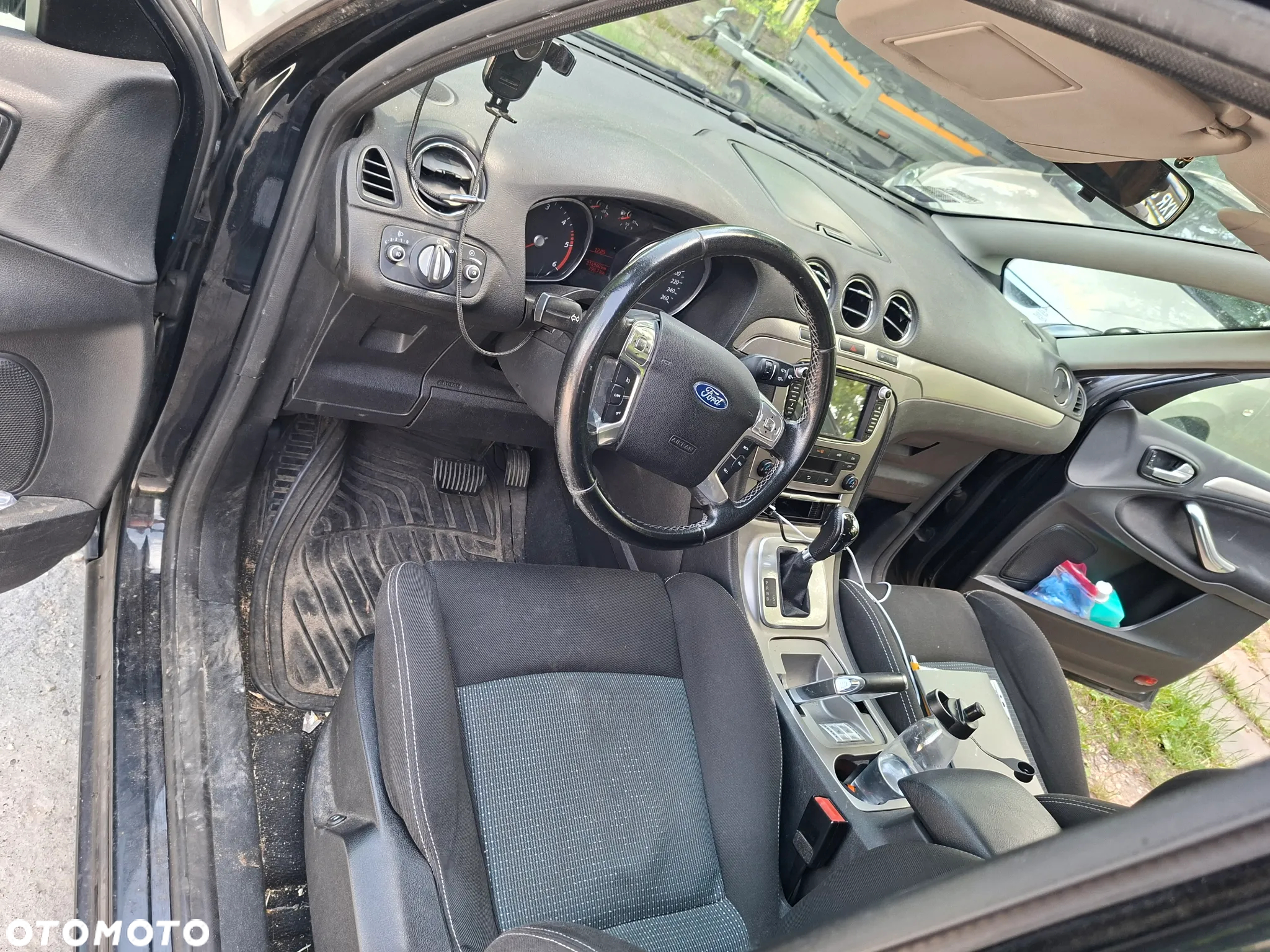 Ford S-Max 2.0 TDCi DPF Trend - 12