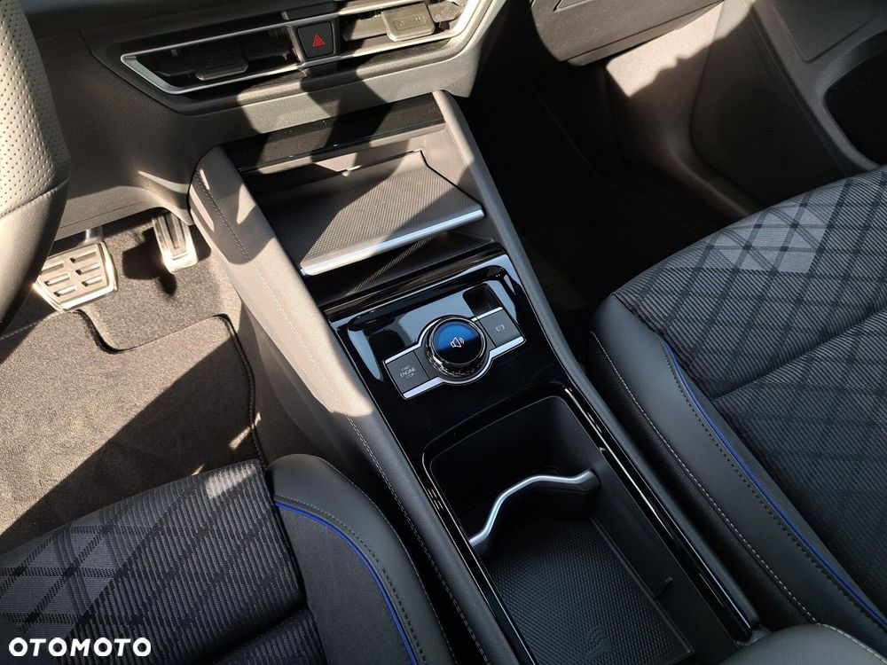 Volkswagen Tiguan 1.5 eTSI R-Line Plus DSG - 26