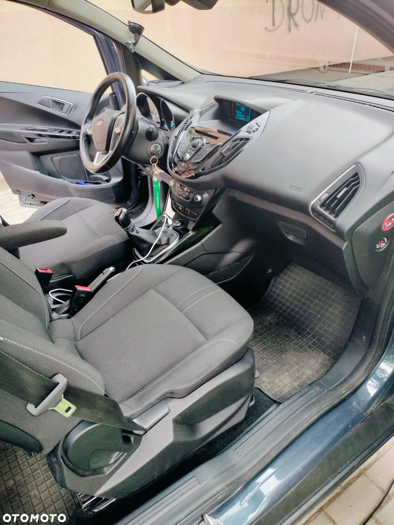Ford B-MAX 1.0 EcoBoost Titanium - 16