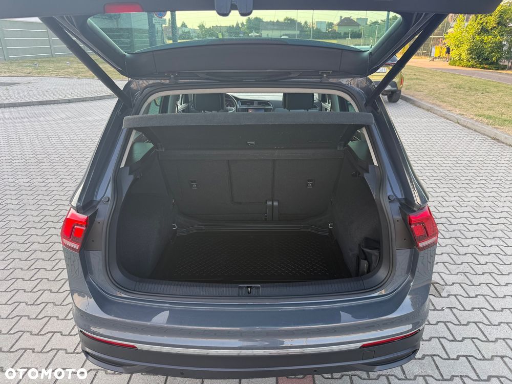 Volkswagen Tiguan - 30