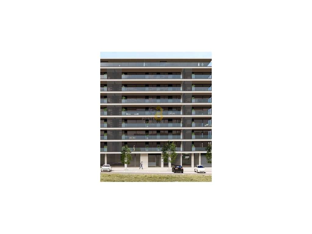 T2 COM 2 SUITES E GARAGEM BOX | AVENIDA DA BOAVISTA - PORTO - Grande imagem: 5/40