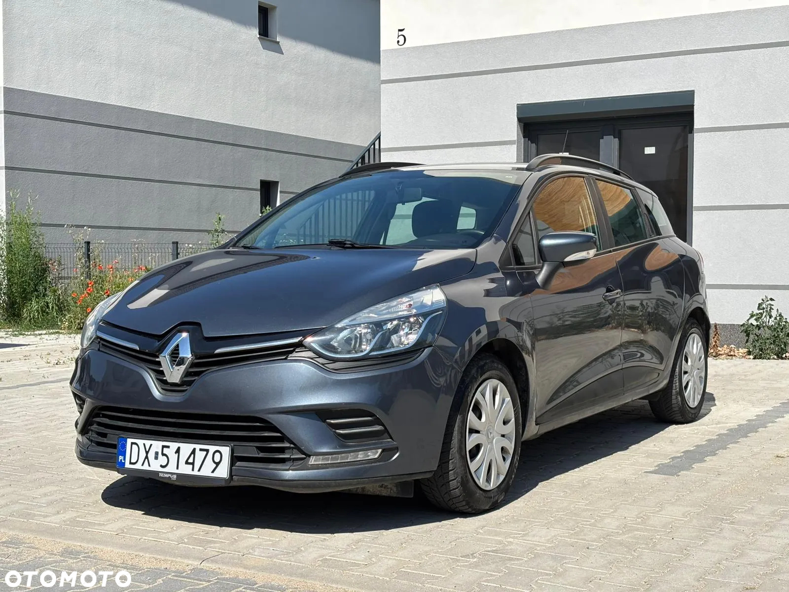 Renault Clio 1.2 16V Alize - 8