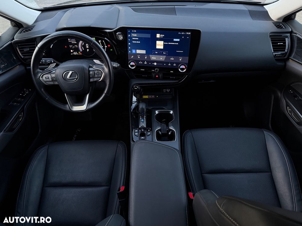 Lexus Seria NX 450h+ AWD CVT PHEV Executive - 8
