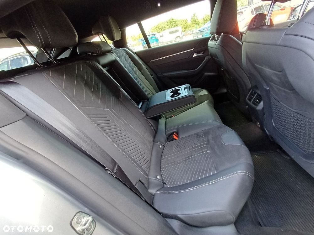 Peugeot 508 1.2 PureTech GT S&S EAT8 - 36