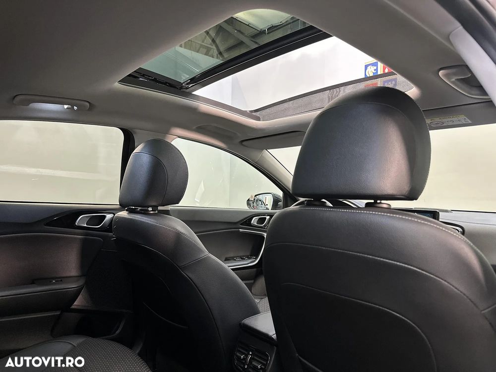 Kia XCeed - 22
