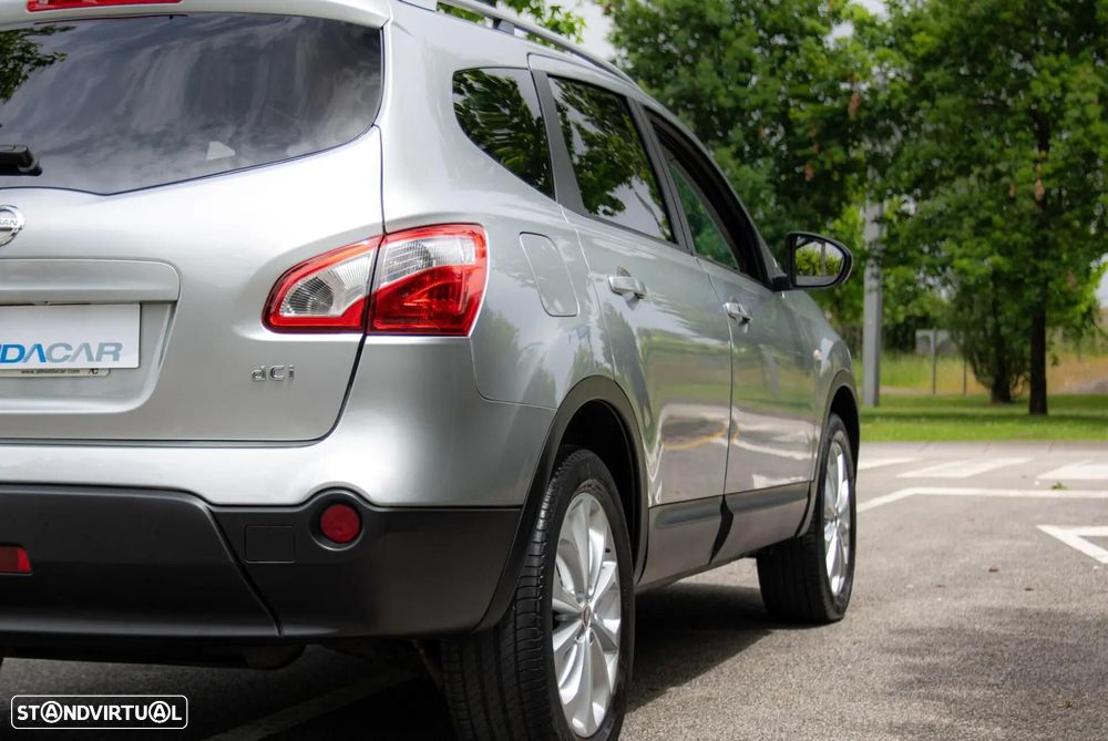 Nissan Qashqai +2 - 32