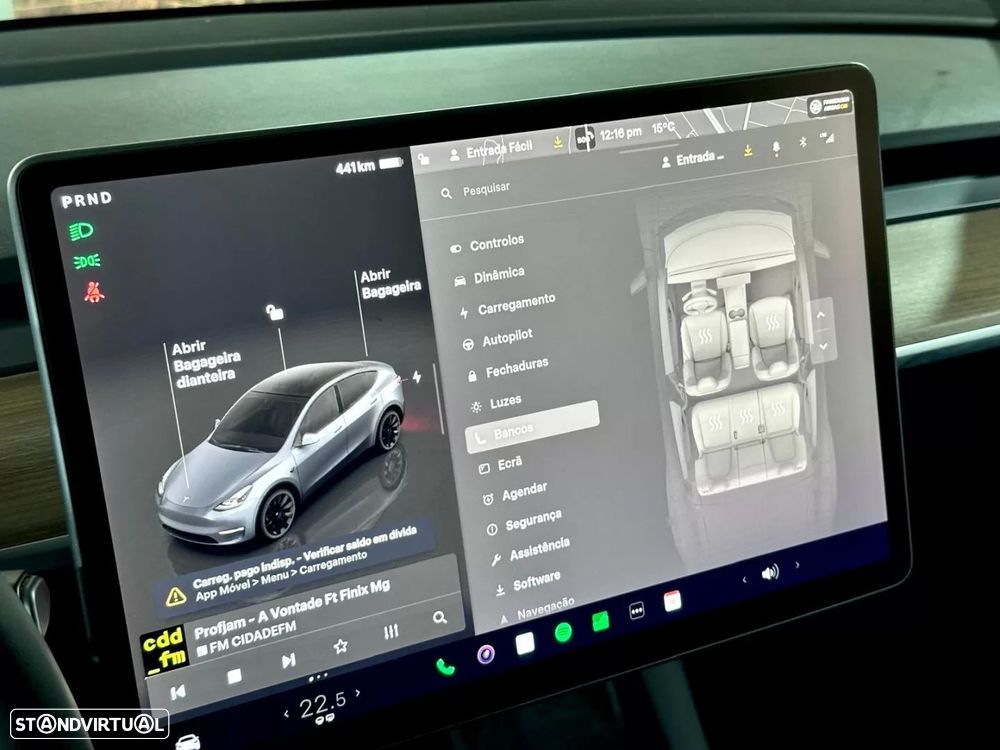 Tesla Model Y Long Range Dual Motor AWD - 27