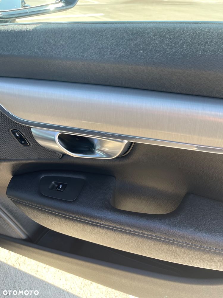 Volvo V90 D4 AWD Momentum - 7