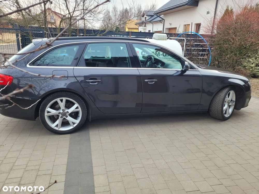 Audi A4 Avant 2.0 TDI DPF Ambiente - 3