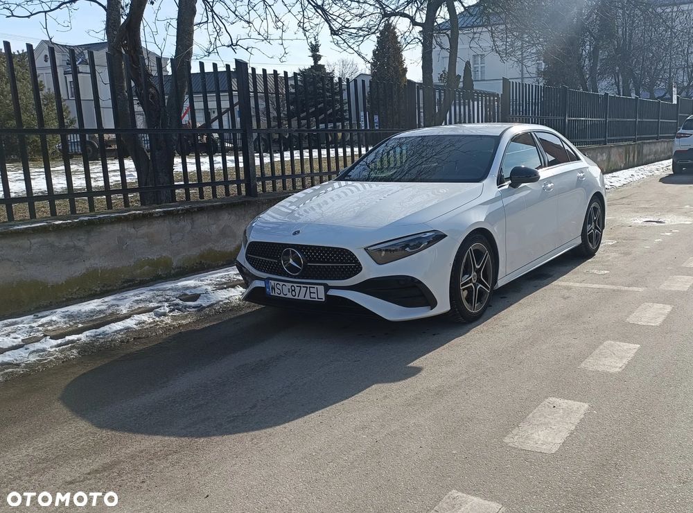 Mercedes-Benz Klasa A 180 7G-DCT AMG Line - 9