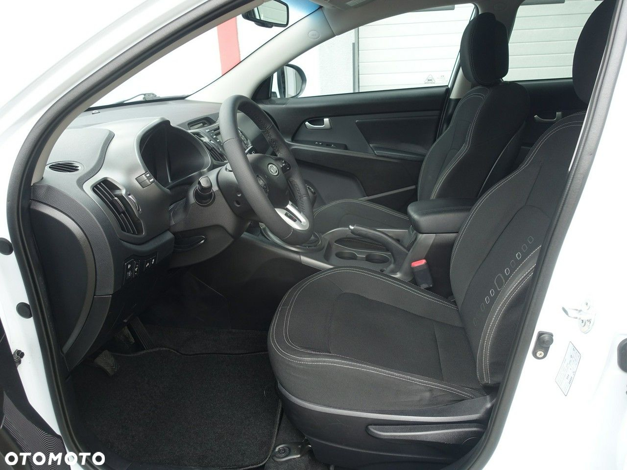 Kia Sportage 1.6 GDI L 2WD - 8