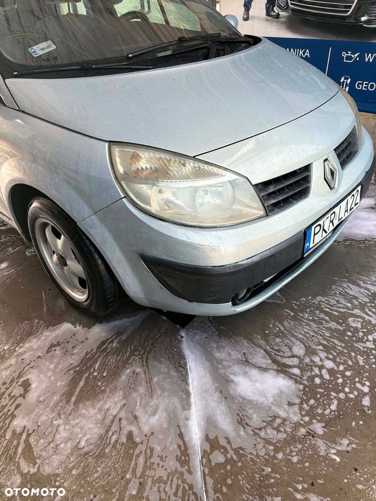 Renault Scenic - 8