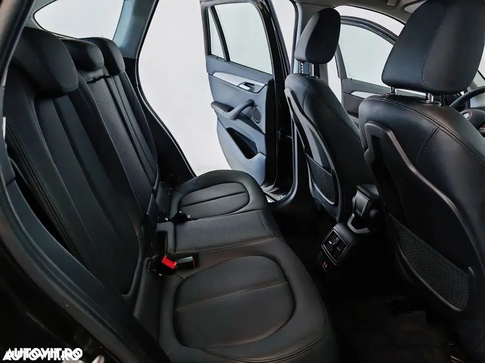BMW X1 - 17