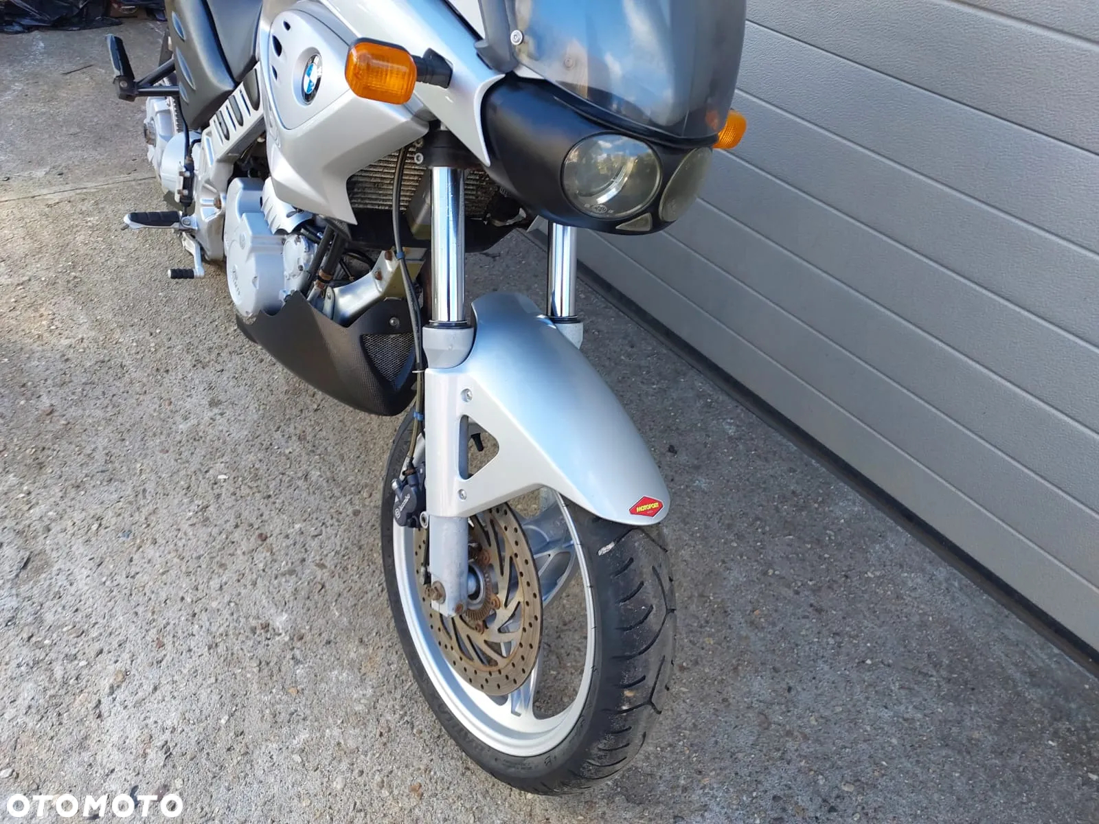 BMW CS - 28