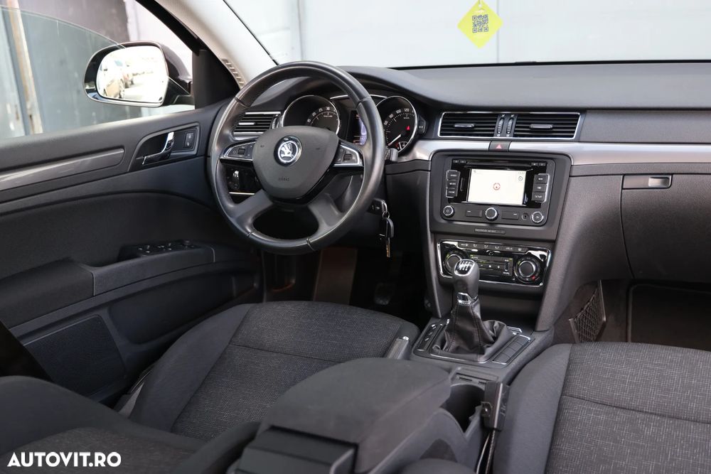 Skoda Superb - 16
