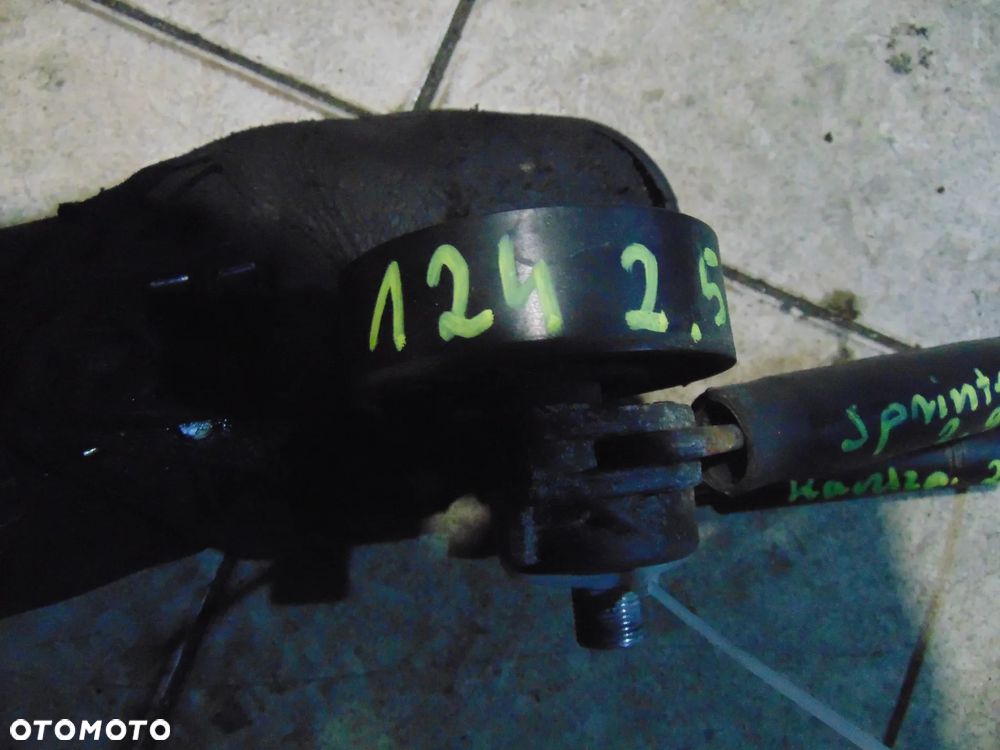 Napinacz mercedes w124 2,5 d - 2