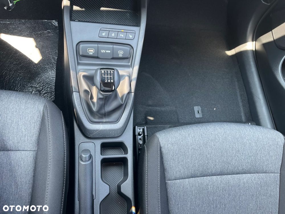 Kia Stonic 1.0 T-GDI M - 25