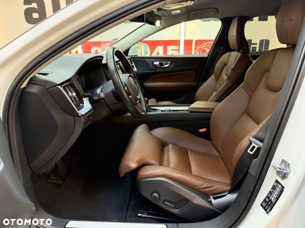 Volvo V60 - 22