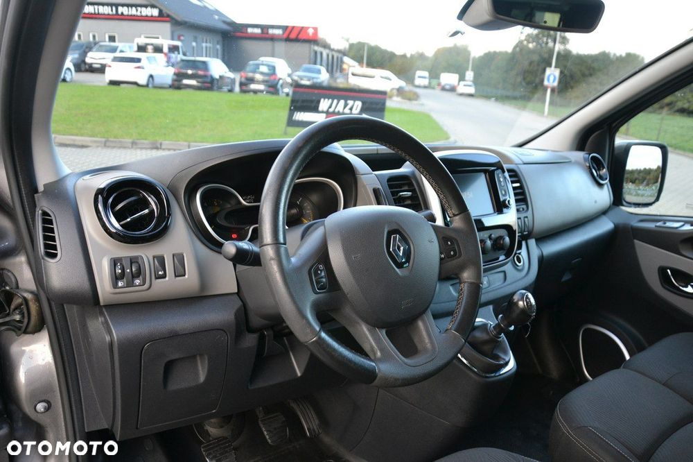 Renault Trafic - 10