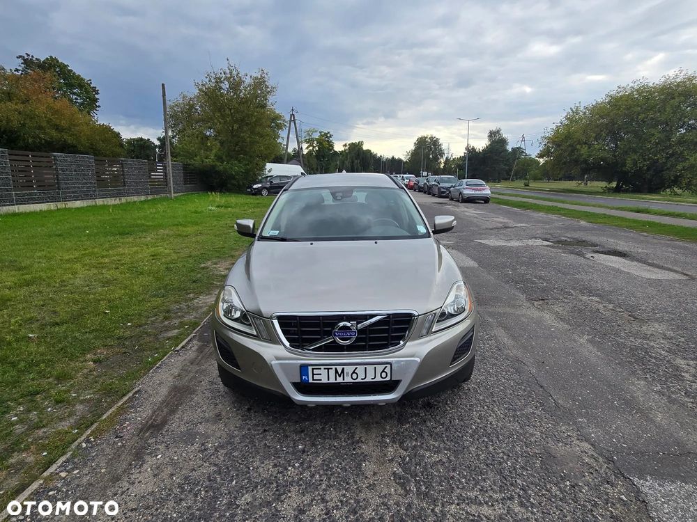 Volvo XC 60 D5 AWD Kinetic - 5