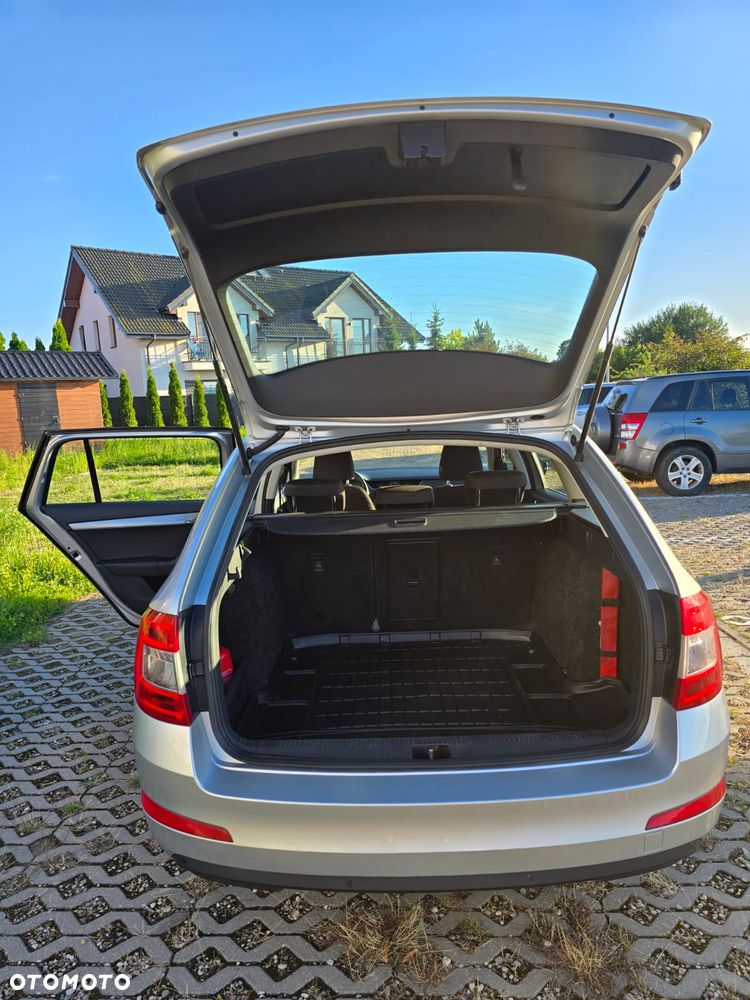 Skoda Octavia 1.6 TDI Ambition - 7