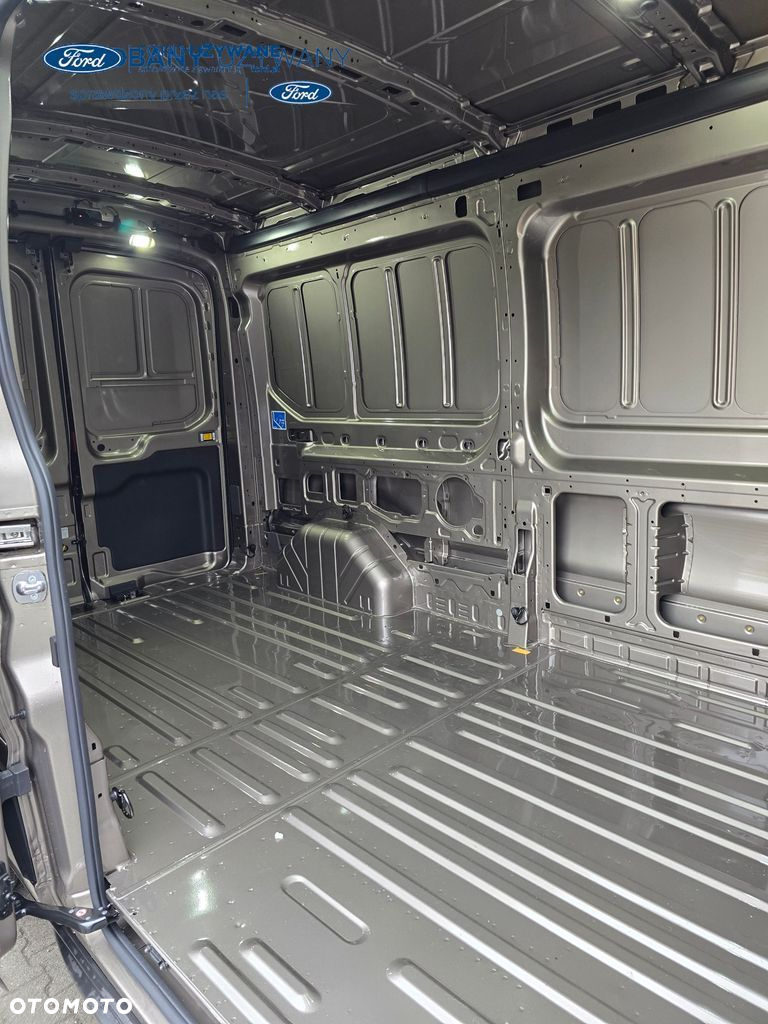 Ford Transit - 14