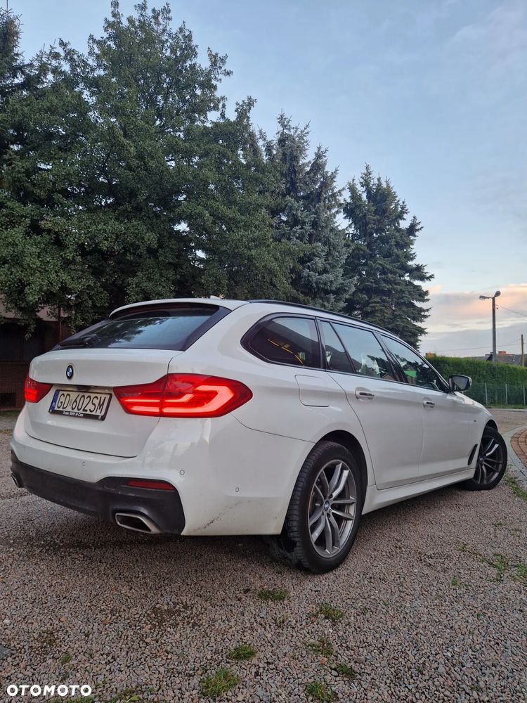 BMW Seria 5 520d xDrive - 2