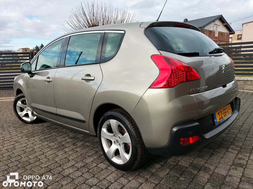 Peugeot 3008 155 THP Premium - 2
