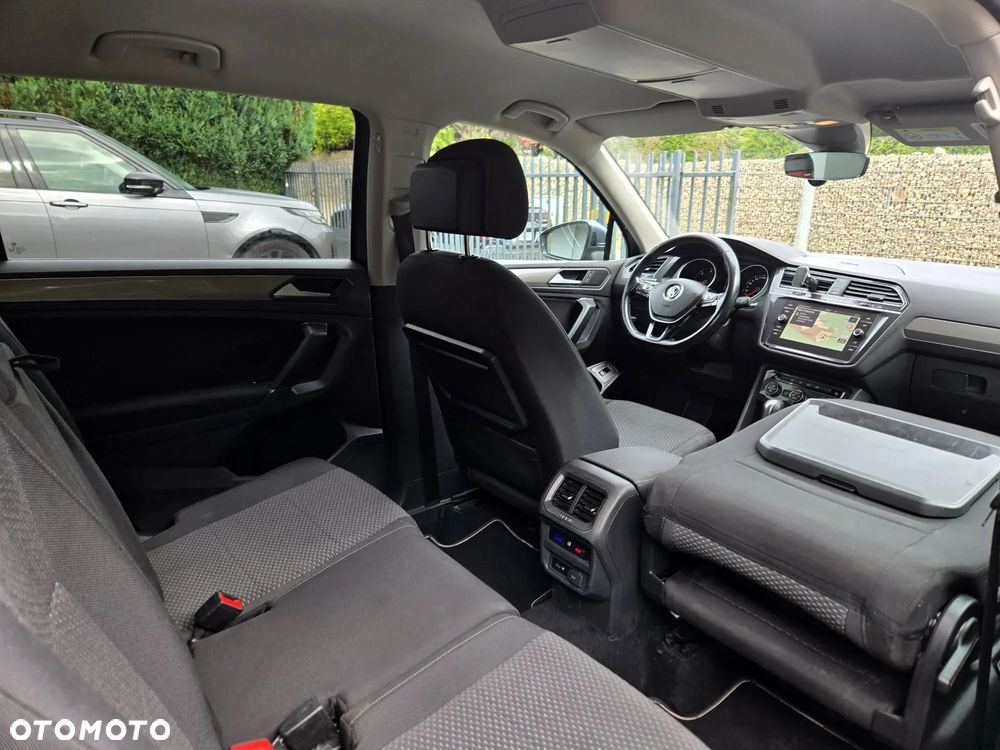 Volkswagen Tiguan Allspace 2.0 TDI 4Mot SCR Comfortline DSG - 11