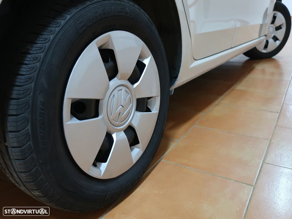 VW Up! 1.0 Take - 9