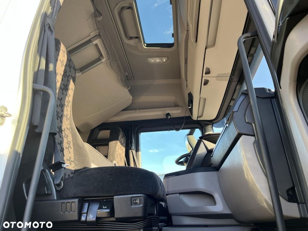 Scania R 460 A4x2NB Hydraulika HYVA Aluminiowe felgi - 18