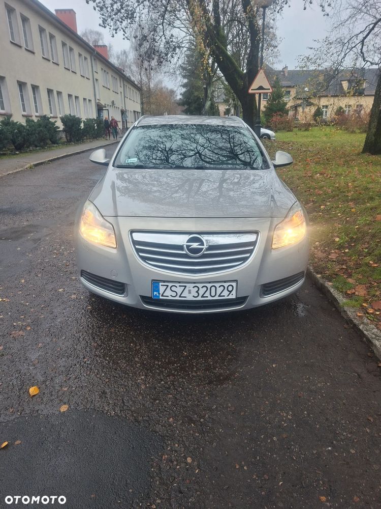 Opel Insignia 1.8 Sport - 1