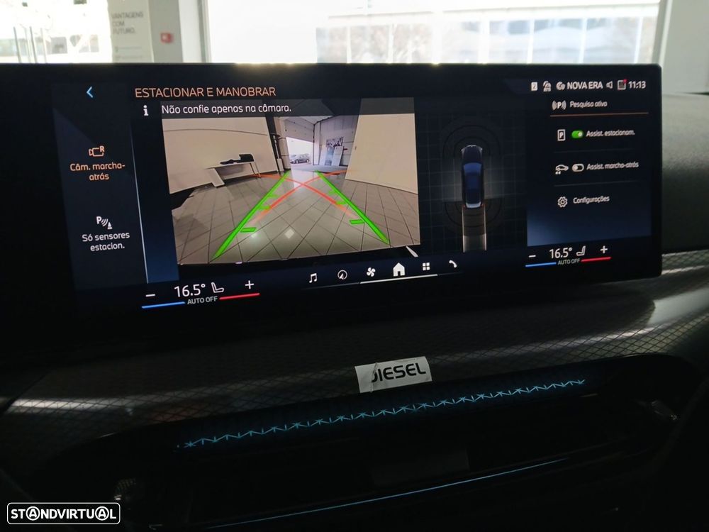 BMW 320 d Pack Desportivo M Auto - 22