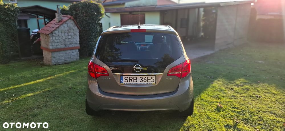 Opel Meriva 1.4 T Cosmo - 11