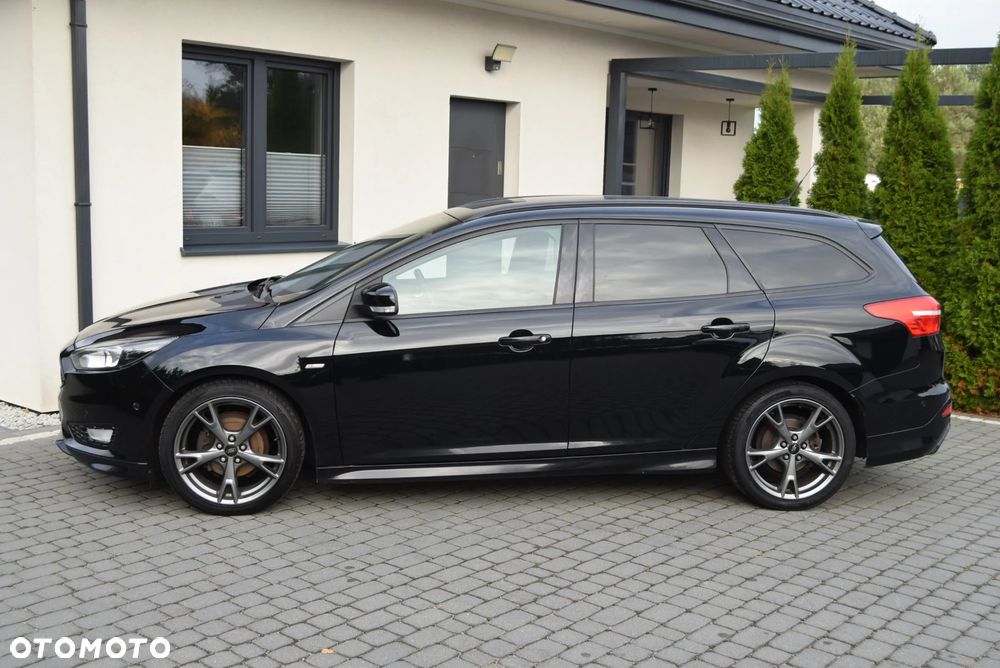 Ford Focus 1.5 TDCi ST-Line - 5