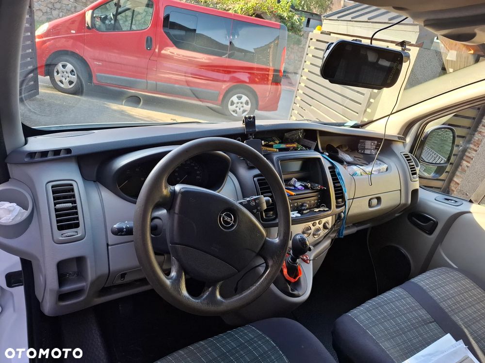 Opel Vivaro - 7