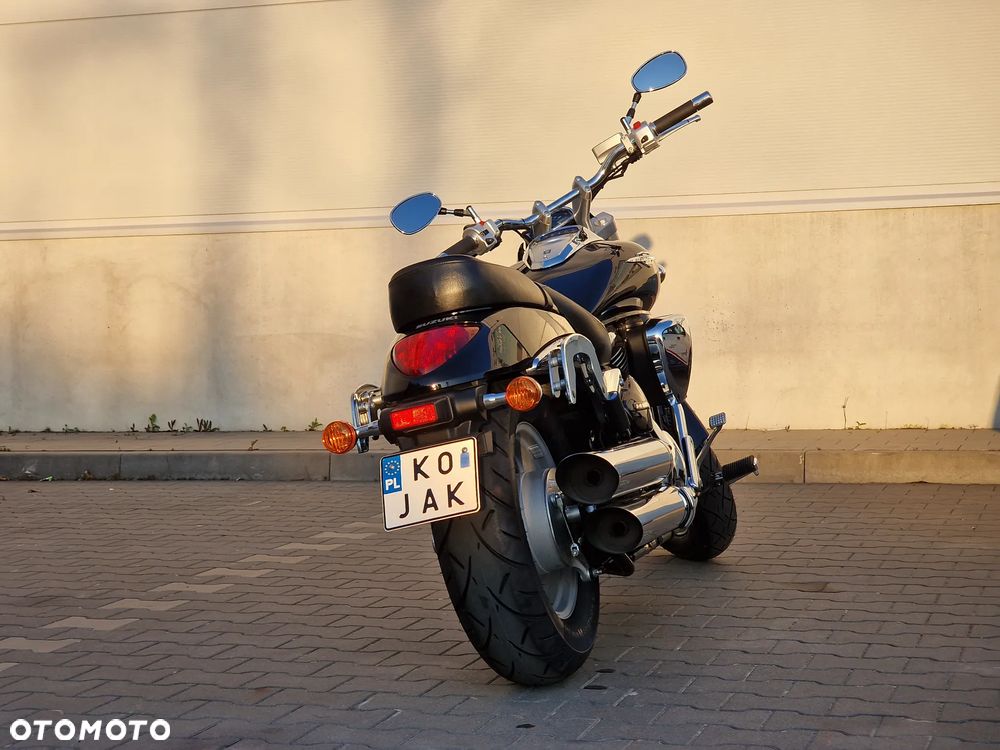 Suzuki Intruder - 15