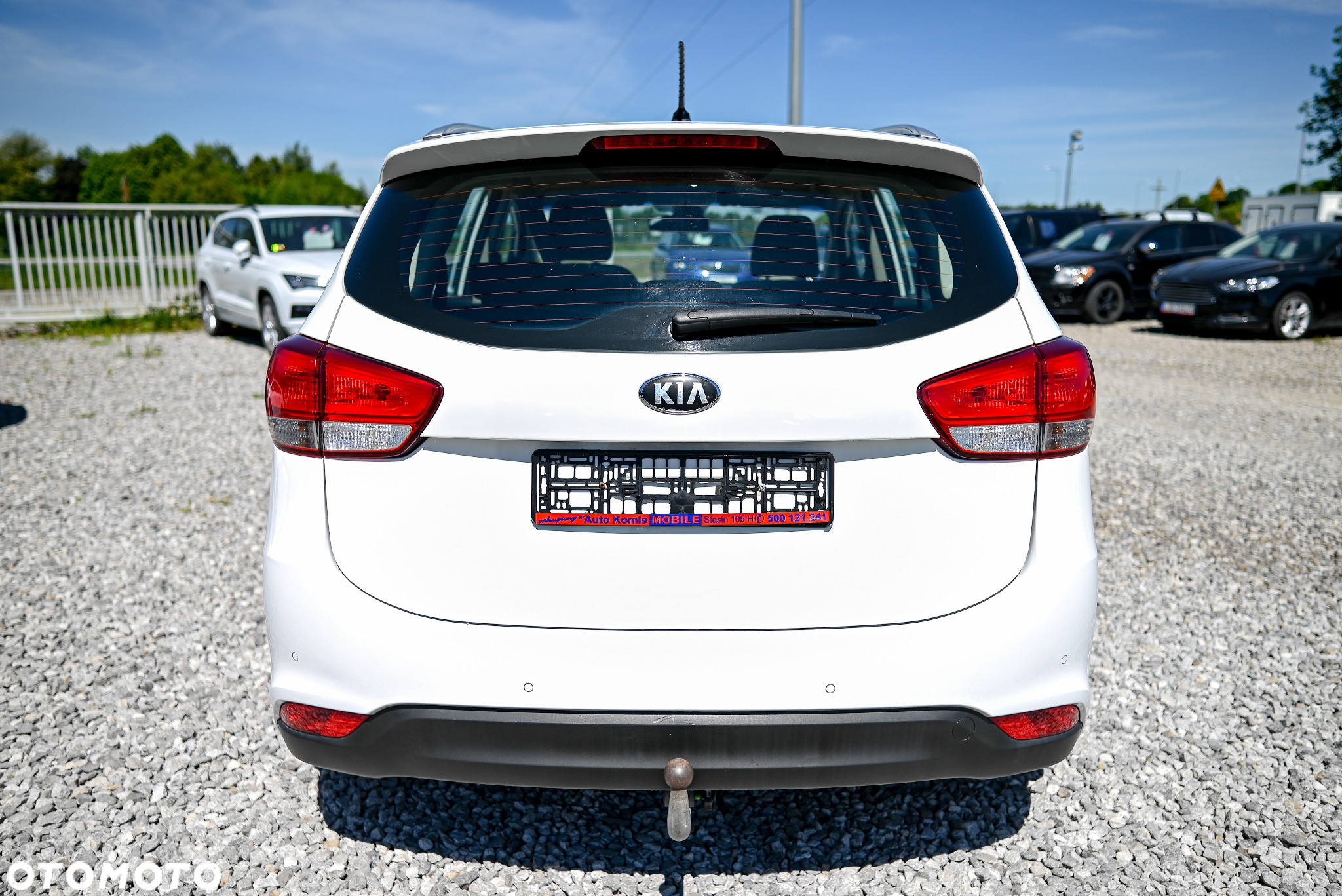 Kia Carens - 4