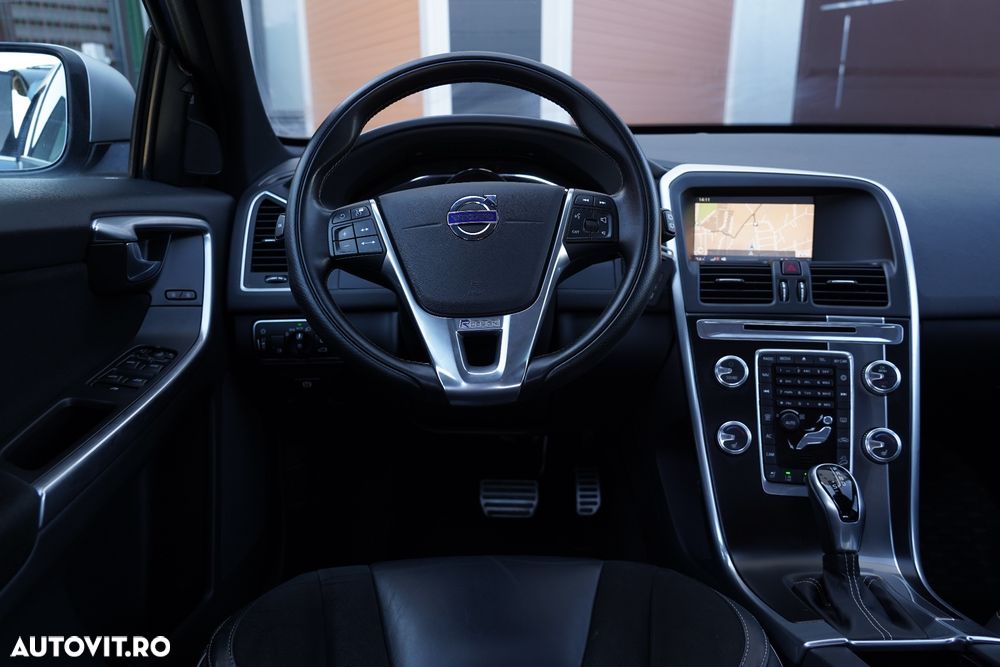 Volvo XC 60 D5 AWD Aut. Summum - 20